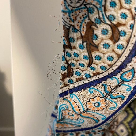 Daniel Rainn Patterned Shawl Wrap - Picture 6 of 7